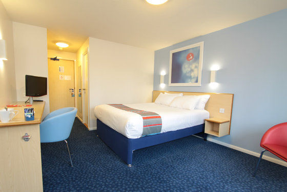 גארפורת' Travelodge Leeds Colton חדר תמונה